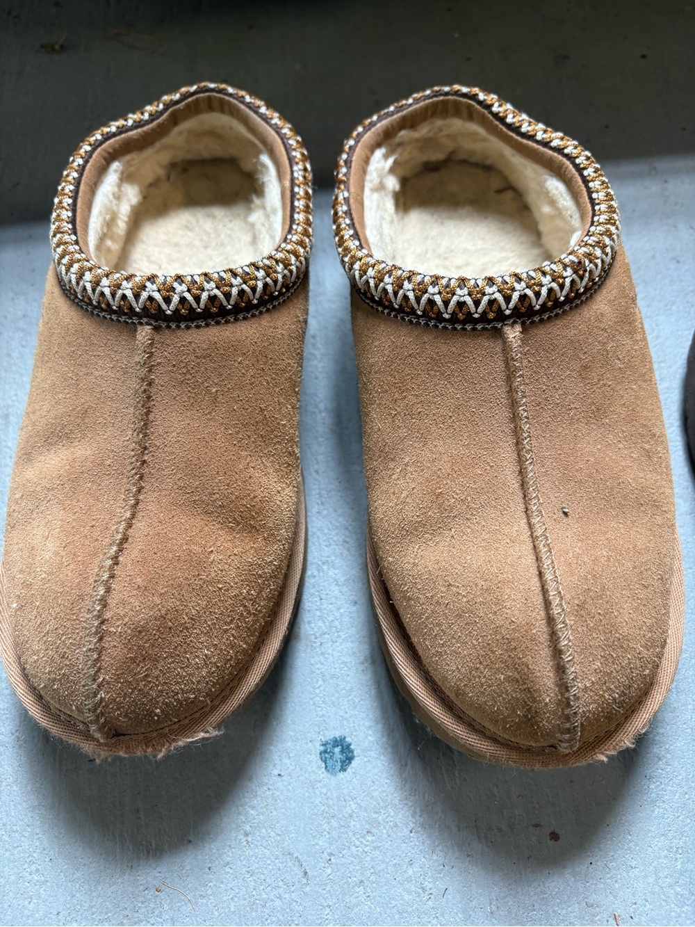 UGG Chestnut Moccasin Shearling-Lined Slipper